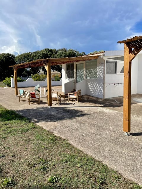 Camping Residence Chalet La Pomposa Terrazzoni Campground/ 
RV Resort in Bonifacio