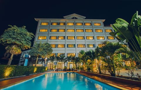 Sisombat Plaza Hotel Hotel in Vang Vieng