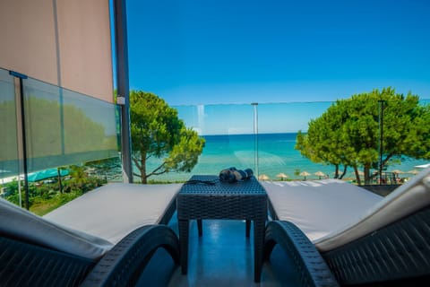 Balcony/Terrace, Beach