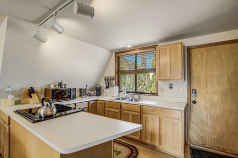 Slope Summit Rustic A-Frame Cabin w Scenic Views Cabin in Divide