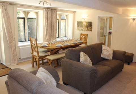 Springfield Coach House - Leisure and Business travellers Casa in Stroud District