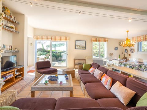 Plouharnel : Maison 7 pièces, 10 pers, Wifi, Animaux admis - FR-1-477-260 Villa in Carnac