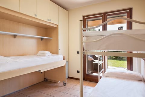 Eli House Apartment in Cavaion Veronese