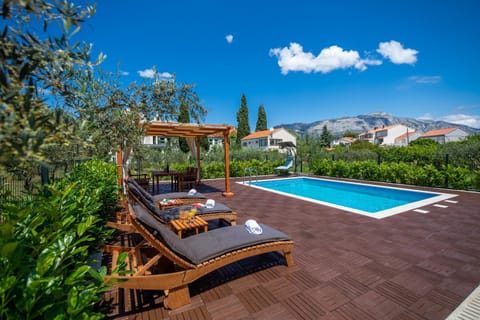 Sunny House Condo in Korčula