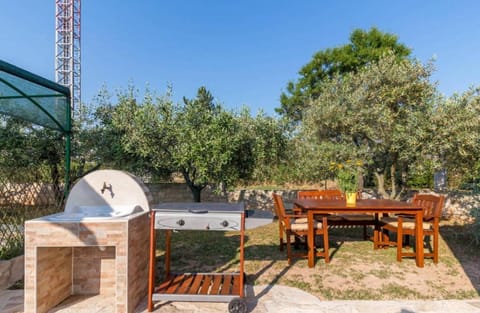 BBQ facilities, Garden