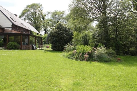 Gîte de Barenton en forêt de Brocéliande 12 couchages bain nordique House in Paimpont