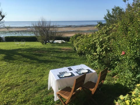 Garden, Sea view, Breakfast