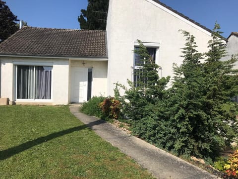 Location MAISON LE MANS House in Le Mans