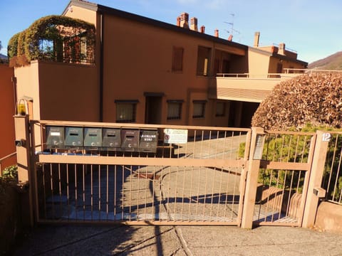 La Collina D'Oro House in Cernobbio