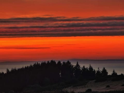 Outdoor bath, sea, sunset views Apartment in Woolacombe