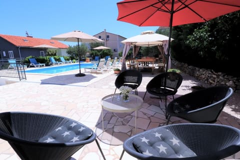 Patio, Swimming pool