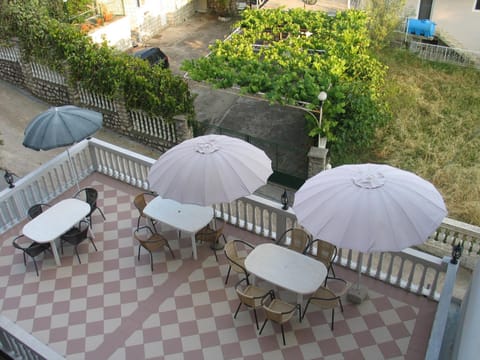 Patio, Balcony/Terrace, Decorative detail