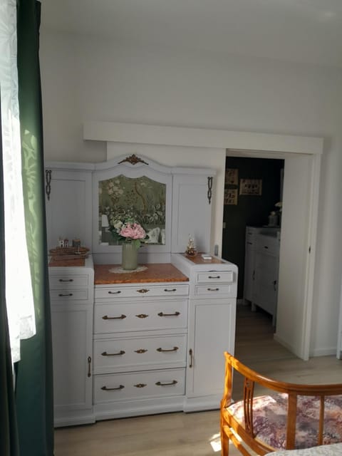 View (from property/room), wardrobe