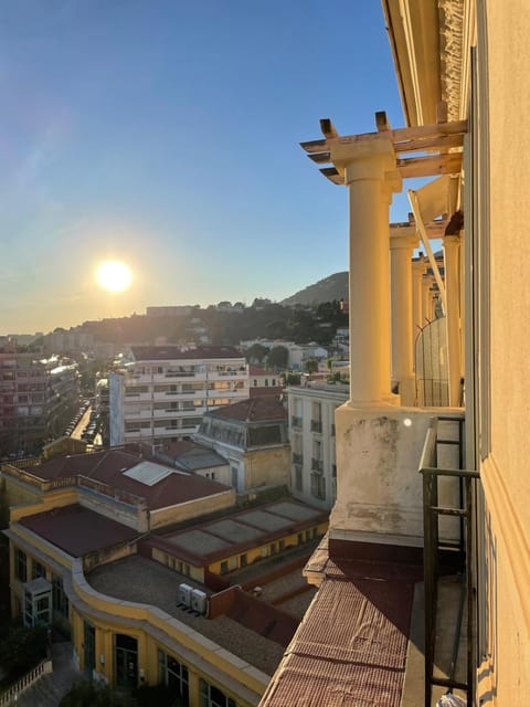 Charmant appartement situé au centre de Menton Apartment in Menton