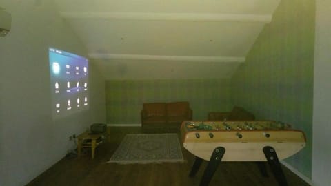 Idéal festival d Avignon magnifique Mas avec piscine et jacuzzi Villa in Pernes-les-Fontaines