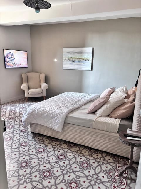 Idéal festival d Avignon magnifique Mas avec piscine et jacuzzi Villa in Pernes-les-Fontaines