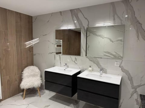 Appartement de standing T3 - Lina Apartment in Saint-Louis