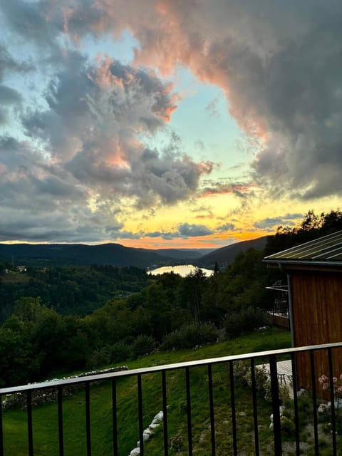 Chalets Hissala, vue lac et sauna Chalet in Xonrupt-Longemer