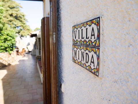 Villa Minda Lodge & View Bed and Breakfast in San Teodoro