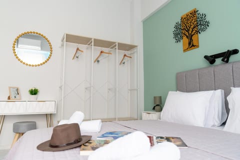 Bed, Bedroom, wardrobe