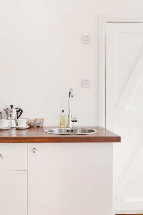 Converted Historical Stone Coach House Apartment in East Kilbride