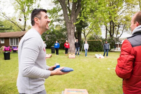 Sports, group of guests