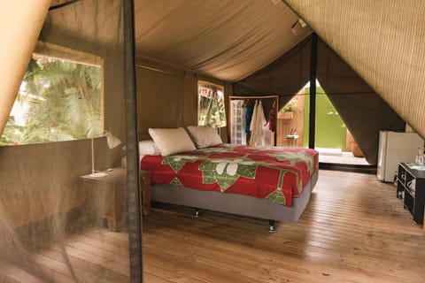 Ikurangi Eco Retreat Luxury tent in Avarua District