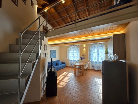 Bed, Living room, Seating area