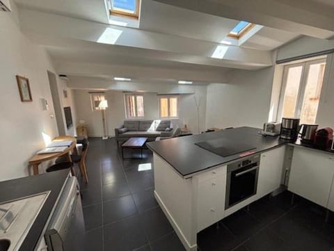 Appartement cosy, idéalement situé près du port de Cassis Apartment in Cassis