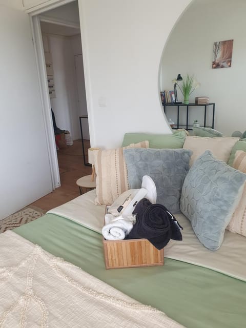 Carnac Apartment in Montigny-le-Bretonneux