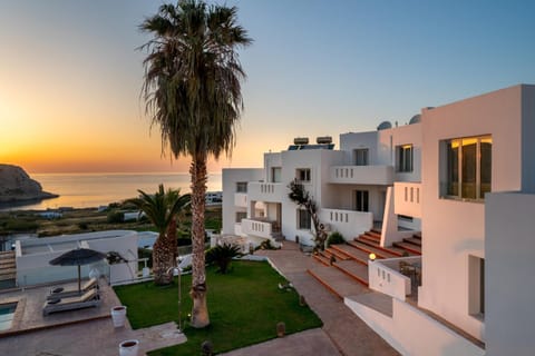 Property building, Natural landscape, View (from property/room), Sea view, Sunset