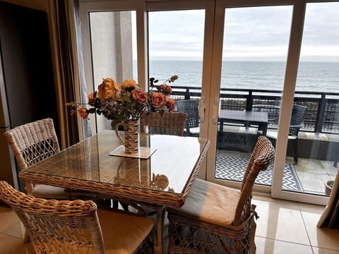 View (from property/room), Dining area