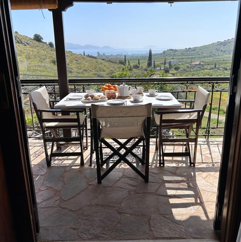 Natural landscape, View (from property/room), Balcony/Terrace, Mountain view, Sea view