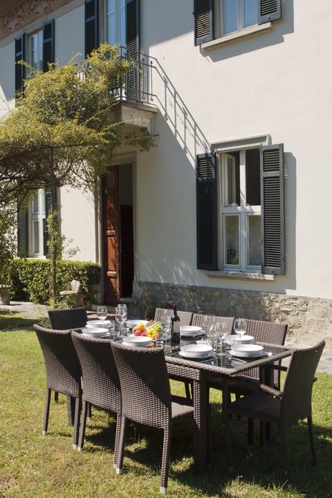 Garden, Garden, Balcony/Terrace, Dining area, Garden view