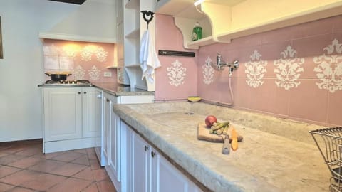 Ca'Dinora - Venetia apartment - Apartment in Bardolino