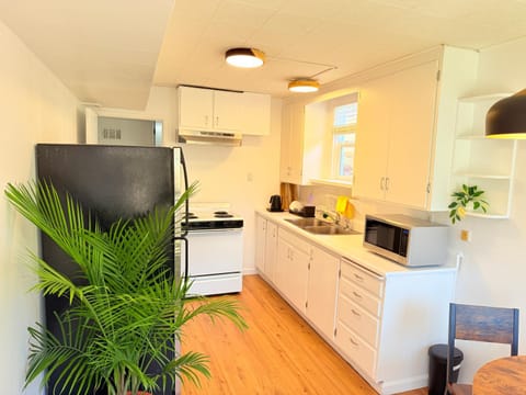 Entire Private Guest Suit - UC Berkeley, SF Apartment in El Cerrito