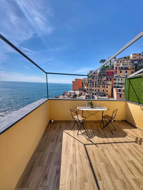 Patio, Day, Natural landscape, View (from property/room), Balcony/Terrace, Sea view