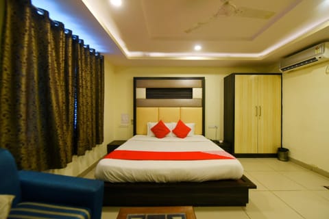 Collection O Hotel Tip Top Hotel in Jaipur