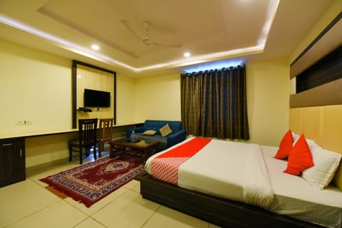 Collection O Hotel Tip Top Hotel in Jaipur