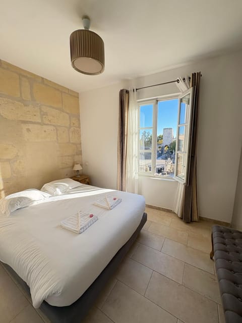 Holiday in Arles -Appartement du Théâtre Antique Apartment in Arles