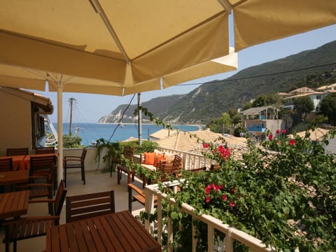 Ionis Hotel Hôtel in Agios Nikitas