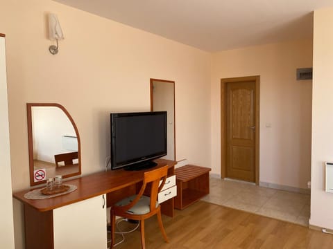 Guest House Golden Flake 4km from Bolata beach Bed and Breakfast in Dobrich Province, Bulgaria