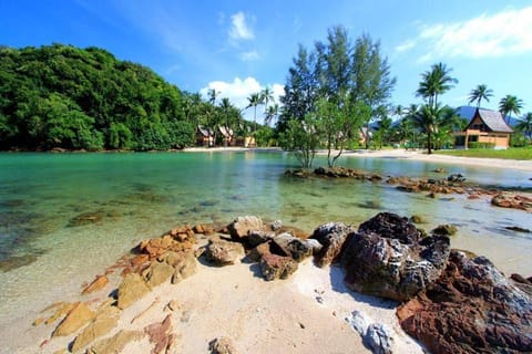 Nearby landmark, Beach