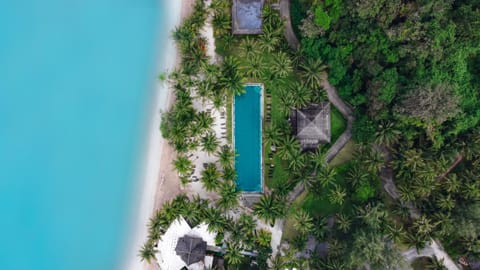 Nearby landmark, Natural landscape, Bird's eye view, Beach, Swimming pool