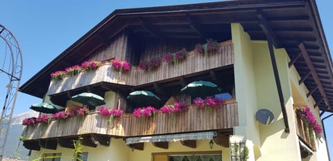 Gästehaus Schoeneweiß Condo in Garmisch-Partenkirchen