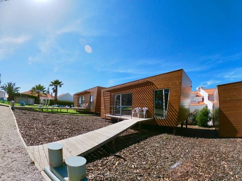 Property building, Garden view