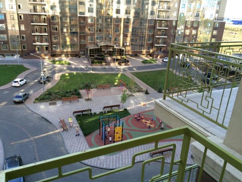 Children play ground, View (from property/room), Balcony/Terrace