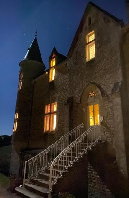 Prieuré de Bonvaux Bed and Breakfast in Dijon