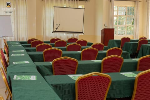 Meeting/conference room