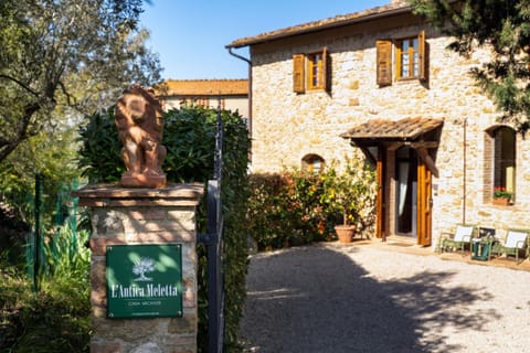 Property building, Facade/entrance, On site